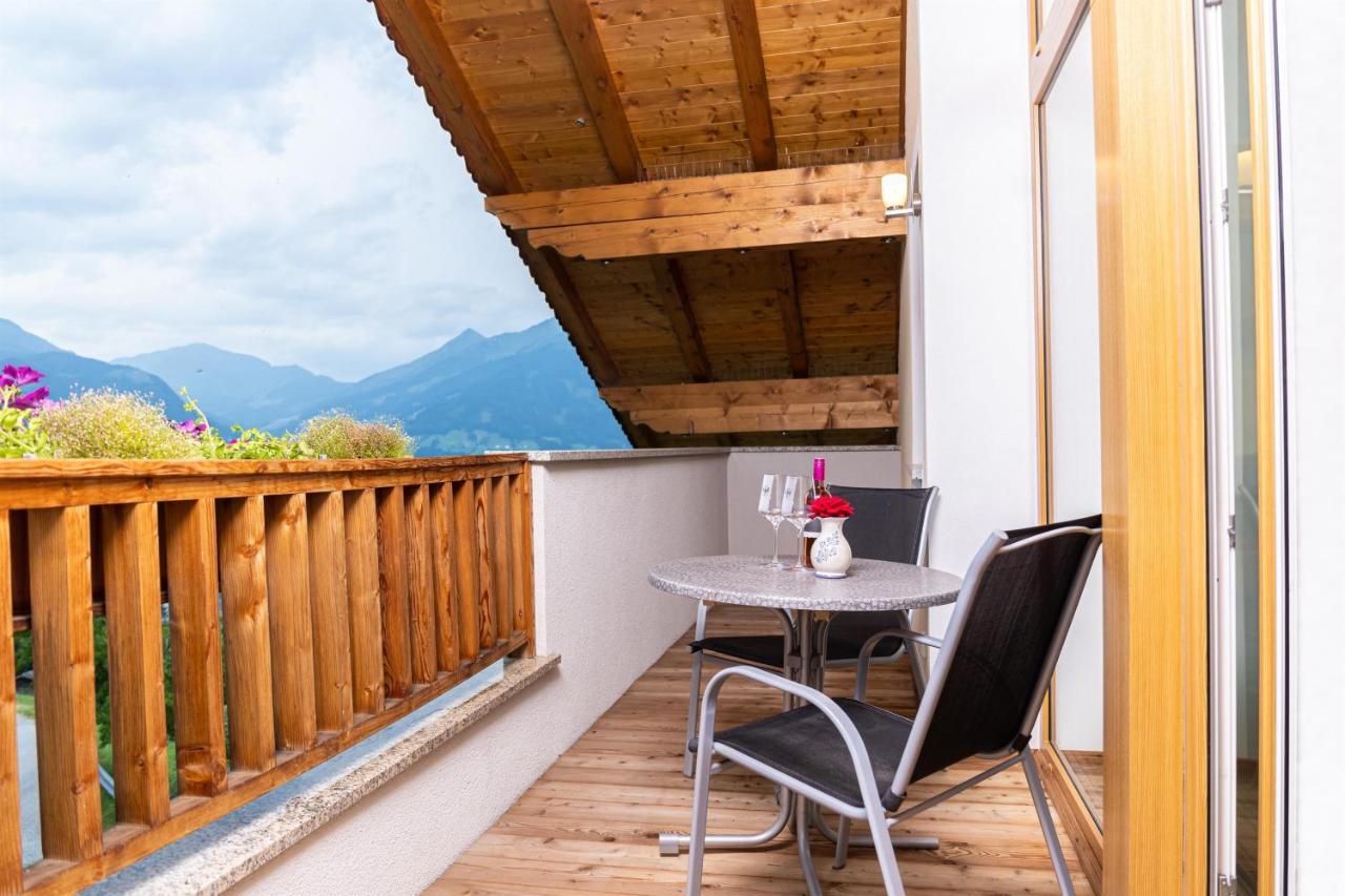 Ferienwohnungen Hinterstein Hart im Zillertal Exterior foto